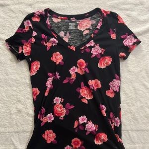 PINK- Women’s Black. Pink and Purple Floral Short Sleeve Tee Shirt